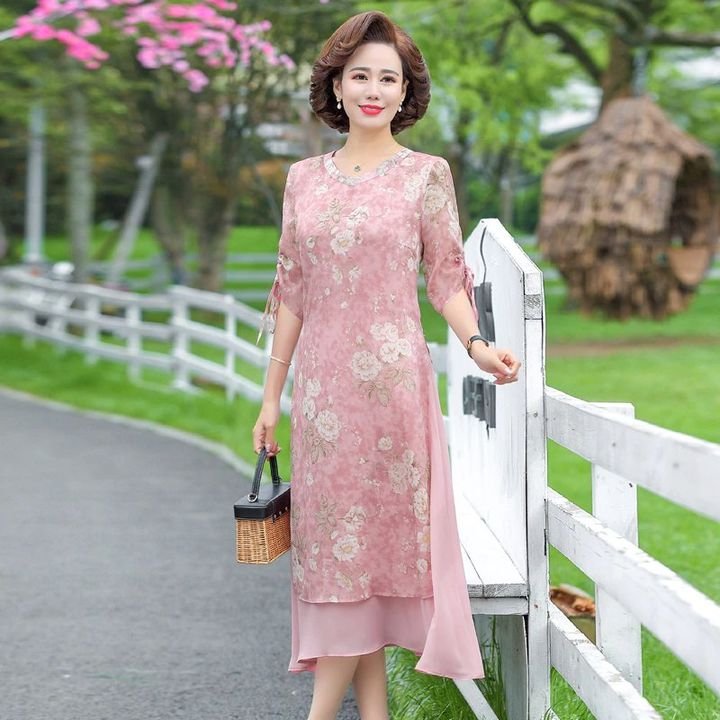 Women’s Elegant Dress with Floral Print
