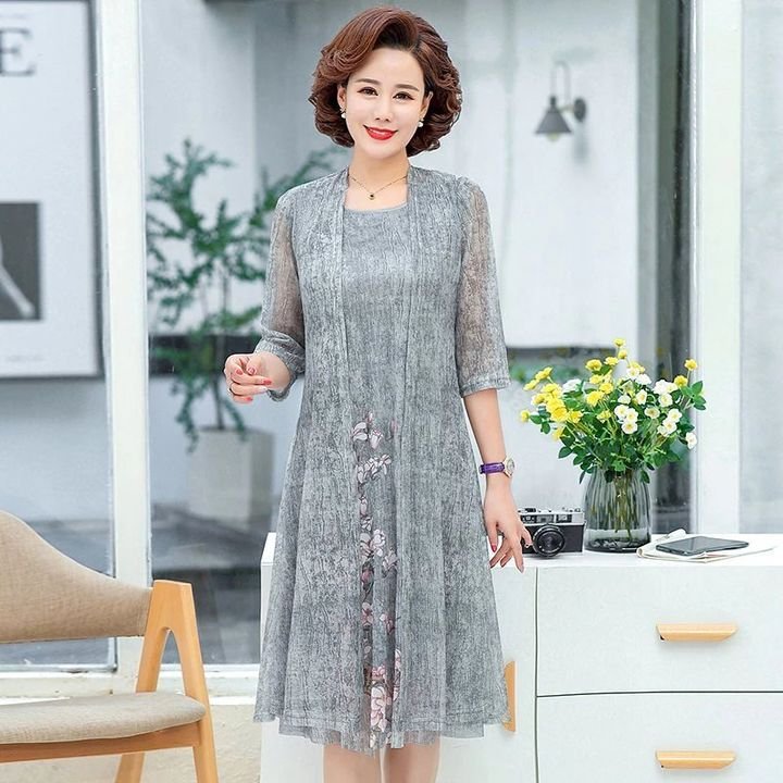 Women’s Elegant Dress with Floral Print